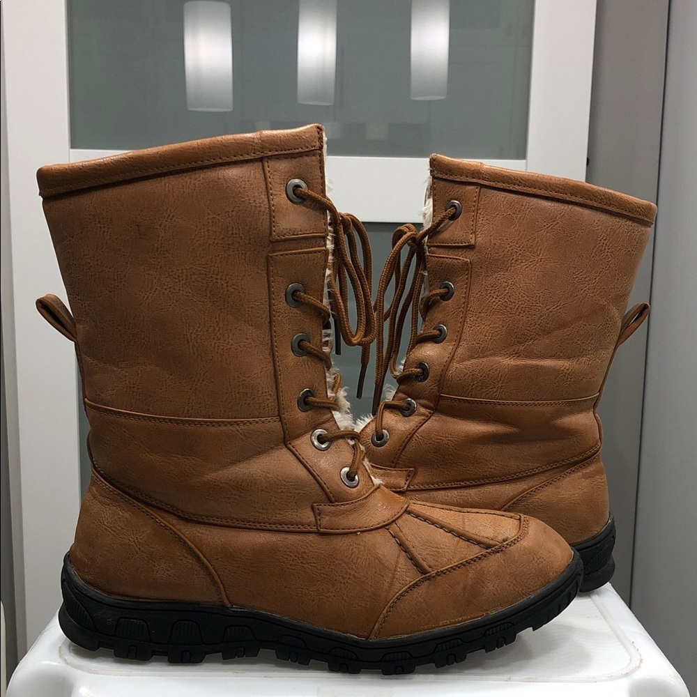 KOZI Women’s Adirondack Lace-Up Boots – Caramel  – Size 40 EU (US 9)